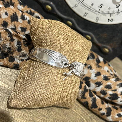 Vintage Daffodil Dove Bracelet — 1847 Rogers Bros