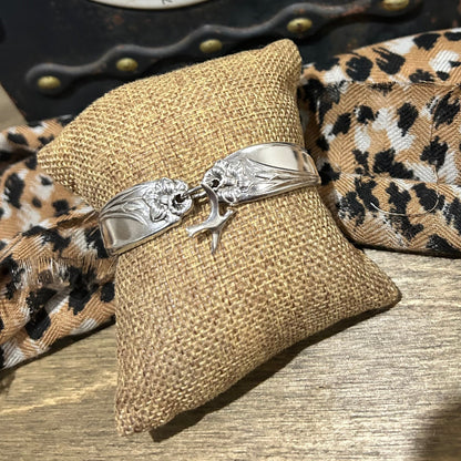 Vintage Daffodil Dove Bracelet — 1847 Rogers Bros