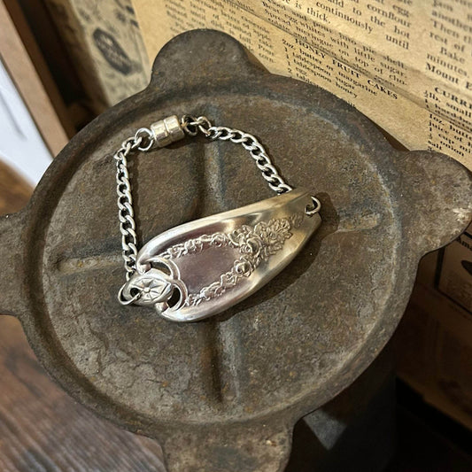 Bracelet - Art Nouveau - Molly Made