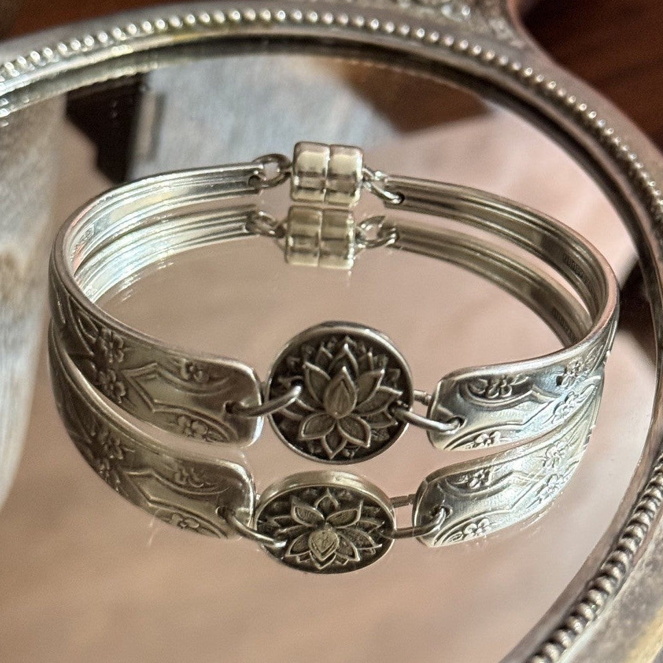 Vintage Grosvenor Gretel Teaspoon Bracelet | Lotus Flower