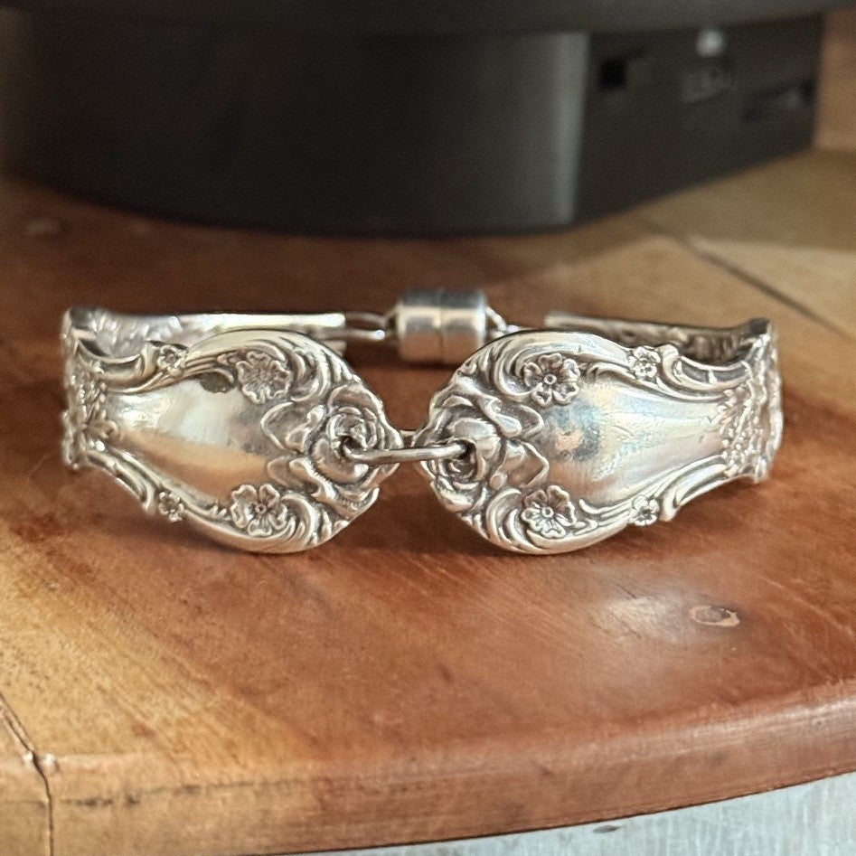Antique 1903 R. Wallace Grapefruit Spoon Bracelet
