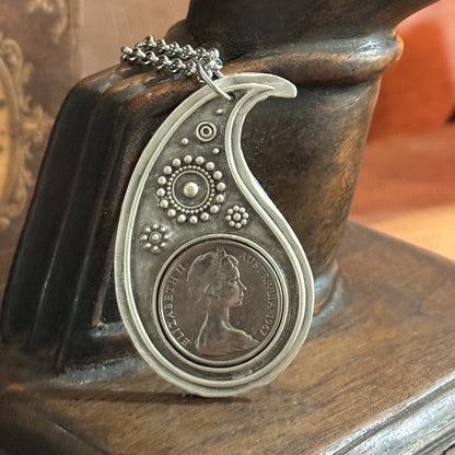 1967 Australian 20 Cent Coin Necklace