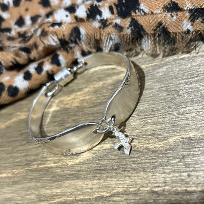 Bridal Wreath Dove Bracelet — A Sweet Symbol of Love, Peace & Timeless Elegance