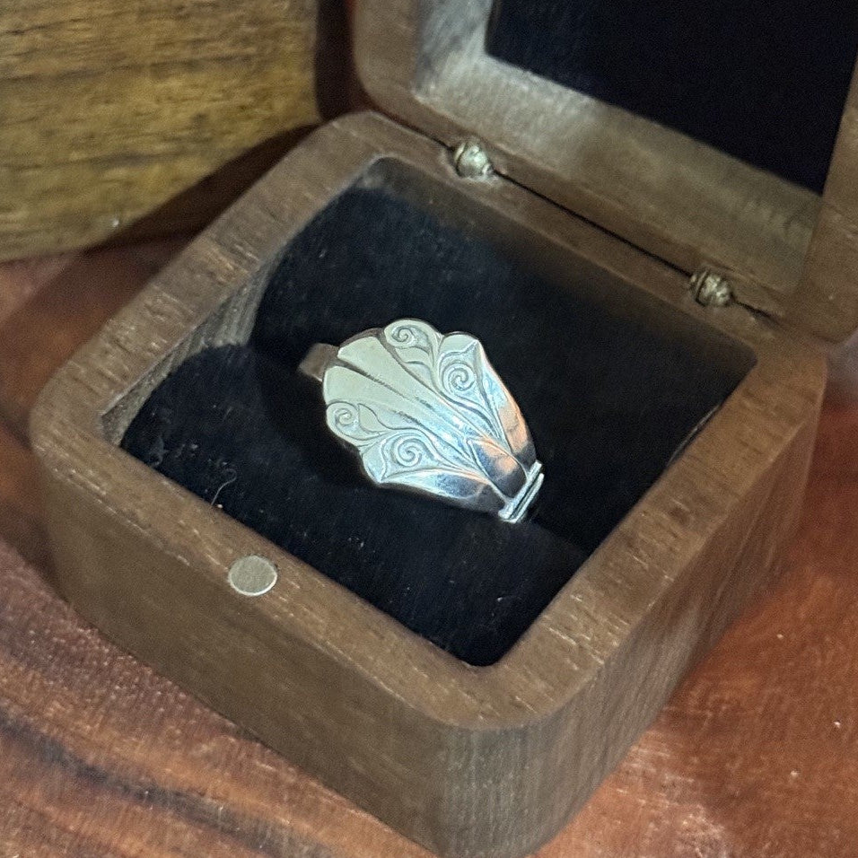 1920s Gero Art Deco Cake Fork Band Ring