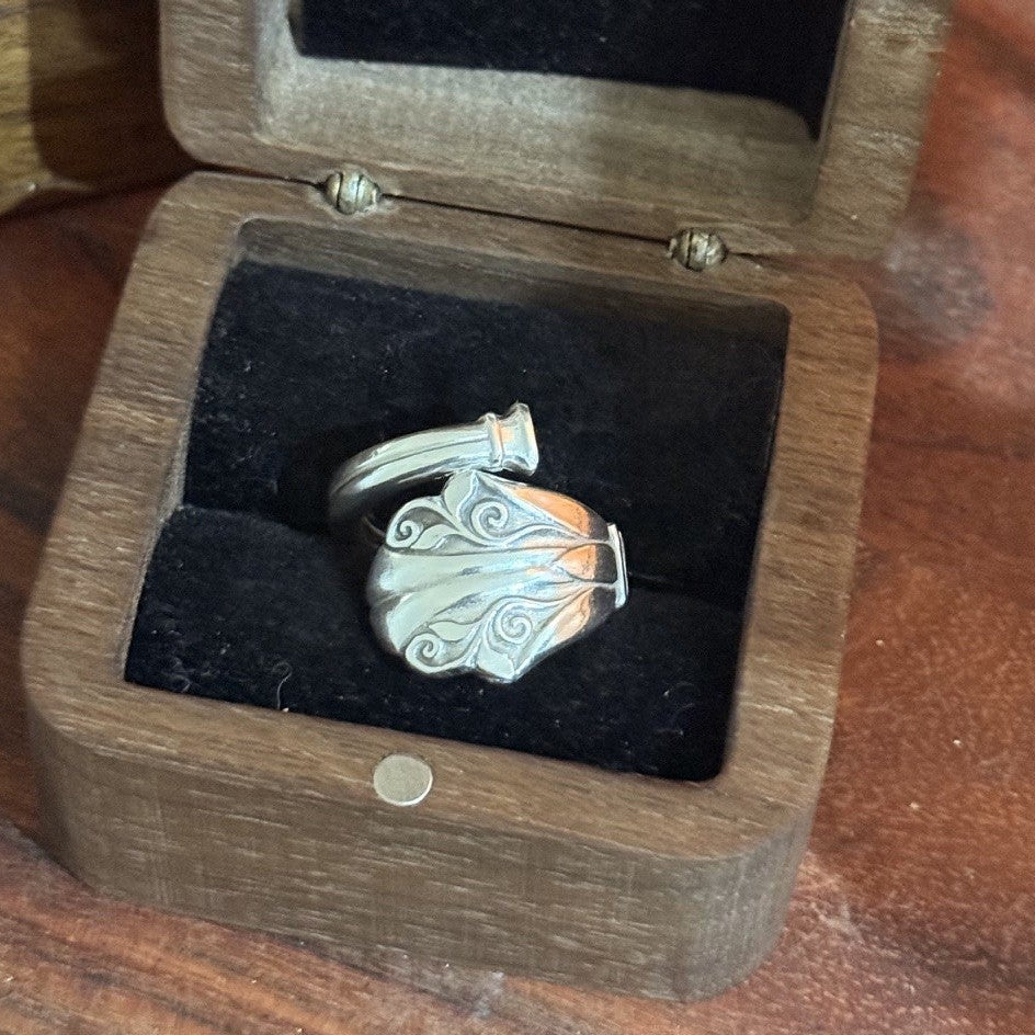 1920s Gero Art Deco Cake Fork Wrap Ring