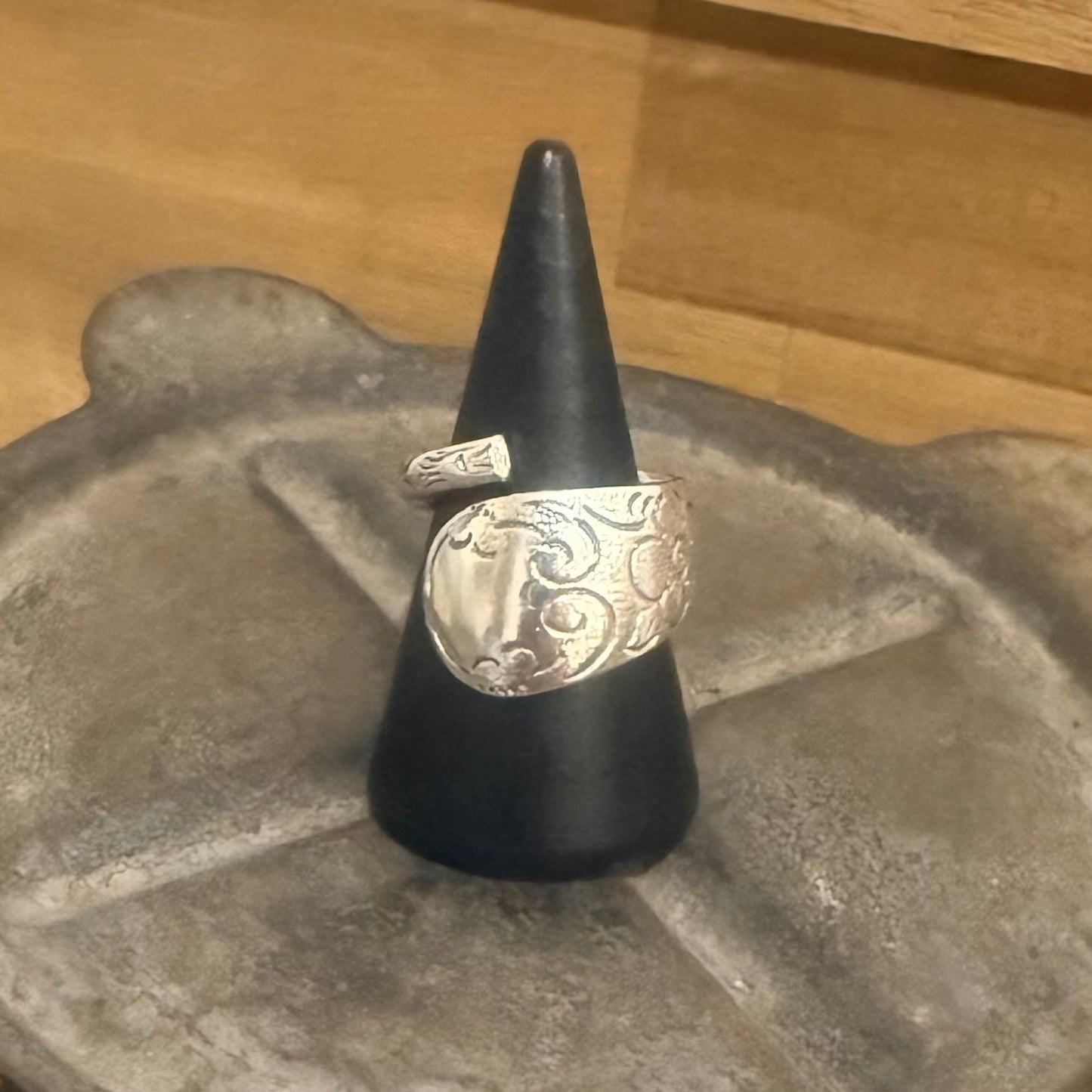 1950s Rodd Australia Jasmine Wrap Ring