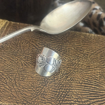 Sterling Silver 1940s Fruit Motif Ring – Saddle Spoon Ring